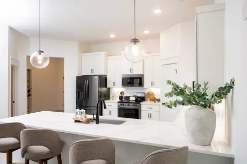 Kitchen - 13701 E 41st, Tulsa, OK 74134 photo 3 of 3