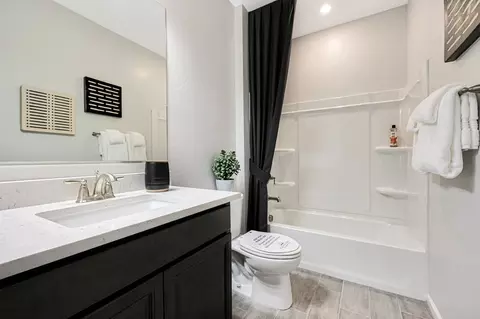 Bath - 2701 E Music Mountain Ave, Apache Junction, AZ 85119 photo 2 of 12