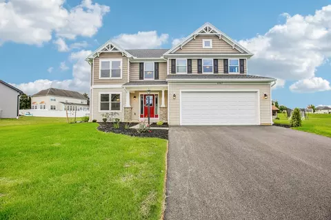 300 Amberleigh Ln, Shippensburg, PA 17257