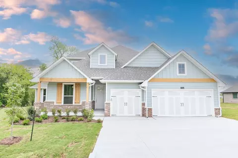 1714 E Moonlight Hollow Dr, Perkins, OK 74059