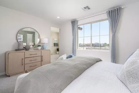 Bedroom - 2243 S Swan Dr, Gilbert, AZ 85295 photo 1 of 2