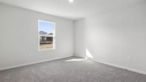 Bedroom - 2800 Patriot Ridge Dr, Crestview, FL 32539 photo 1 of 19