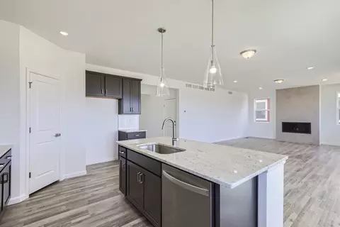 Kitchen - 7201 Aspen Brook Ave, Frederick, CO 80530 photo 3 of 9