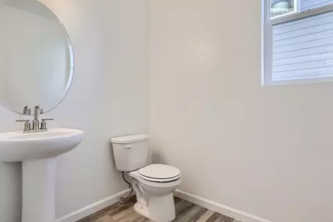 Bath - 7201 Aspen Brook Ave, Frederick, CO 80530 photo 1 of 7