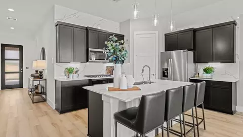 Kitchen - 428 Springfield Terrace Dr, Conroe, TX 77304 photo 4 of 4