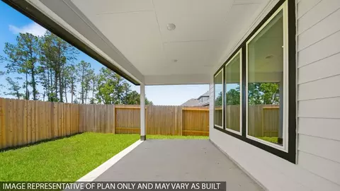 Exterior - 428 Springfield Terrace Dr, Conroe, TX 77304 photo 2 of 15