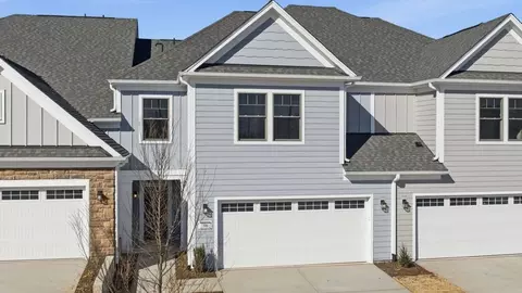 704 Blackpool Dr, Durham, NC 27703