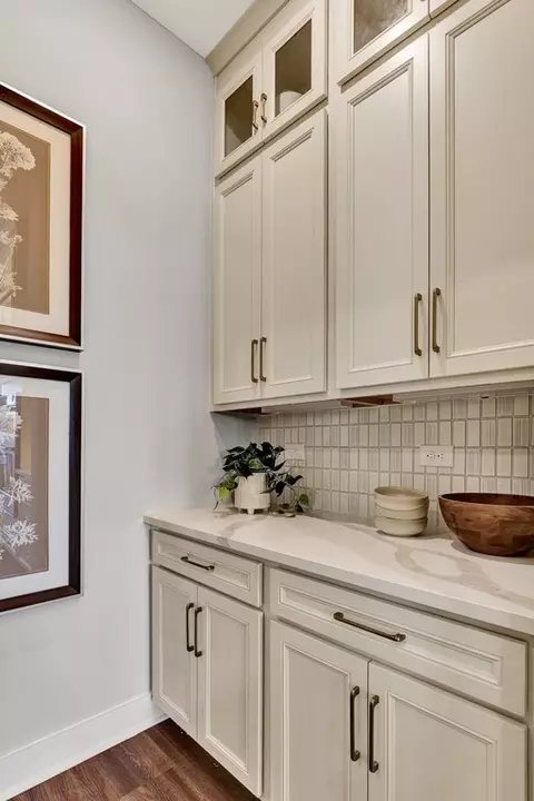 Kitchen - 636 Knotted Birch Ave, Saint Augustine, FL 32092 photo 2 of 7