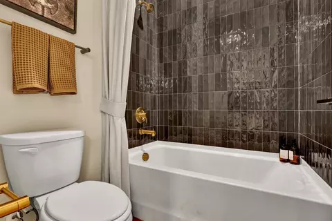 Bath - 636 Knotted Birch Ave, Saint Augustine, FL 32092 photo 1 of 9