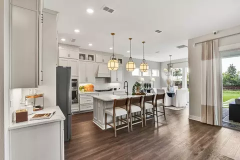 Kitchen - 636 Knotted Birch Ave, Saint Augustine, FL 32092 photo 6 of 7