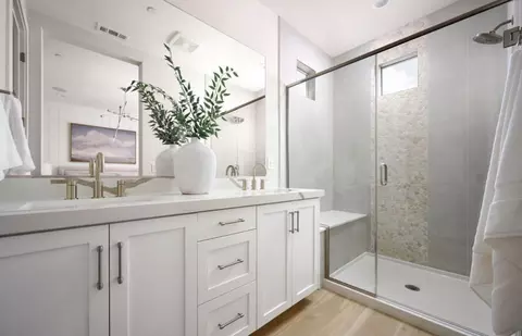 Bath - 117 Moody, Irvine, CA 92618 photo 1 of 2