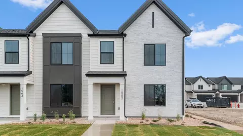 Exterior - 1909 E Corriente Dr #1179, Salem, UT 84653 photo 2 of 16