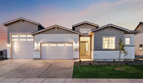 Exterior - 970 N Falling Water Way, Eagle, ID 83616 photo 2 of 10