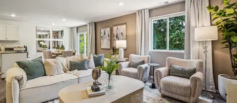 Living - 851 Legacy St, Eugene, OR 97402 photo 1 of 3