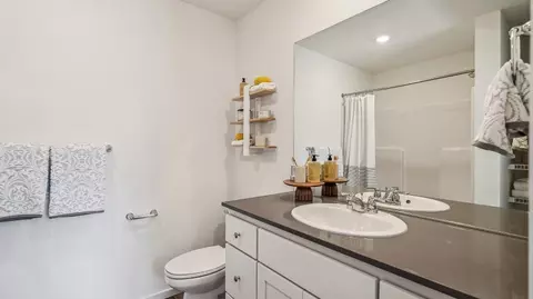 Bath - 851 Legacy St, Eugene, OR 97402 photo 1 of 4