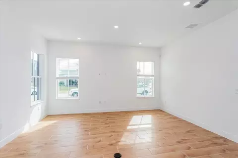 Living - 10186 Pearson Ave, Orlando, FL 32827 photo 1 of 1