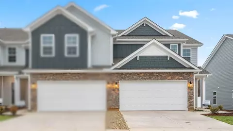 150 Briarwood Ln, Advance, NC 27006