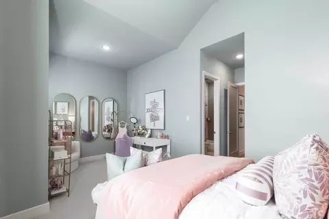 Bedroom - 2113 Tupelo Trl, Argyle, TX 76226 photo 12 of 12