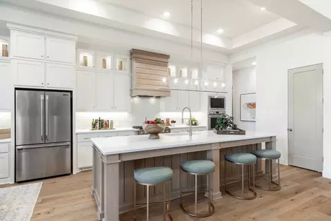 Kitchen - 2113 Tupelo Trl, Argyle, TX 76226 photo 6 of 7