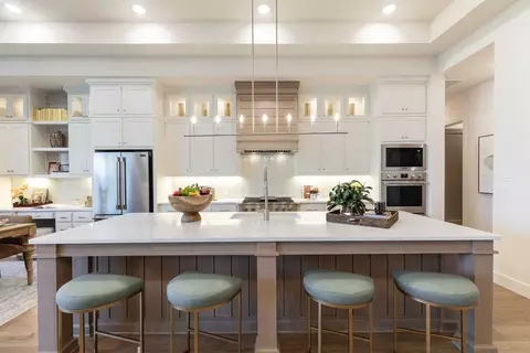 Kitchen - 2113 Tupelo Trl, Argyle, TX 76226 photo 2 of 7