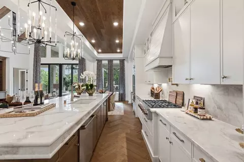 Kitchen - 2113 Tupelo Trl, Argyle, TX 76226 photo 5 of 7