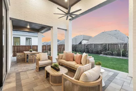 Exterior - 2113 Tupelo Trl, Argyle, TX 76226 photo 6 of 14