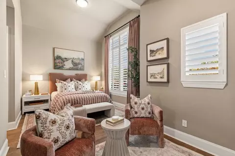 Bedroom - 2113 Tupelo Trl, Argyle, TX 76226 photo 6 of 9
