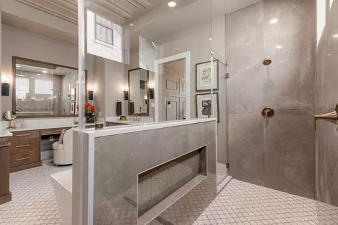 Bath - 2113 Tupelo Trl, Argyle, TX 76226 photo 5 of 6