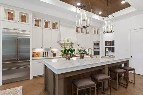 Kitchen - 2113 Tupelo Trl, Argyle, TX 76226 photo 6 of 7