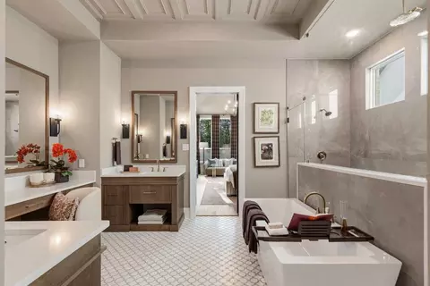 Bath - 2113 Tupelo Trl, Argyle, TX 76226 photo 6 of 6