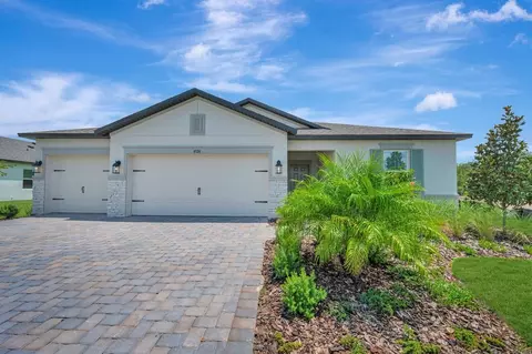 4524 Lake Fox Dr, Lakeland, FL 33810