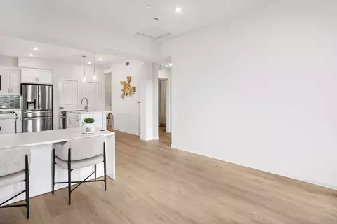 Entry Way - 723-745 E Route 66, Glendora, CA 91740 photo 2 of 2