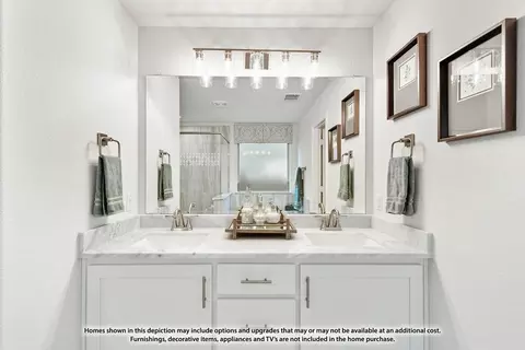 Bath - 800 Twisted Leaf Ln, Aubrey, TX 76227 photo 3 of 5