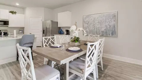 Dining - 3173 Silver Maple Rd, Cantonment, FL 32533 photo 3 of 4