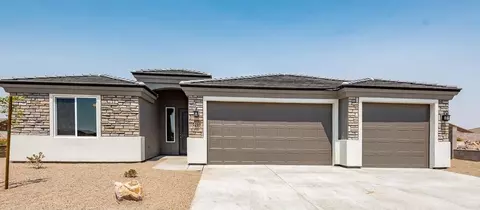 6066 S Bella Vista Dr, Fort Mohave, AZ 86426