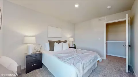 Bedroom - 7301 S 204th Ave, Gretna, NE 68028 photo 5 of 11
