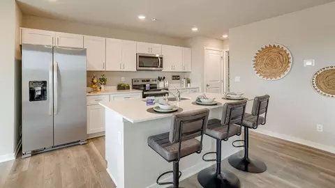 Kitchen - 7301 S 204th Ave, Gretna, NE 68028 photo 5 of 7