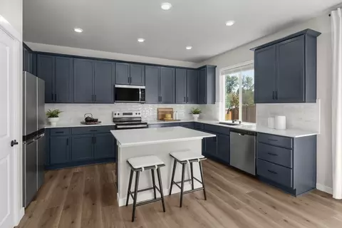 Kitchen - 701 Teetor Cir NW, Orting, WA 98360 photo 1 of 1