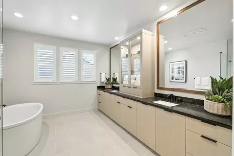Bath - 4296 Langley Rd, Dublin, CA 94568 photo 6 of 9