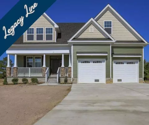 283 Lawnes Neck Dr, Smithfield, VA 23430