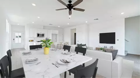 Dining - Clovis Ave. & Shepherd Ave., Clovis, CA 93619 photo 1 of 1