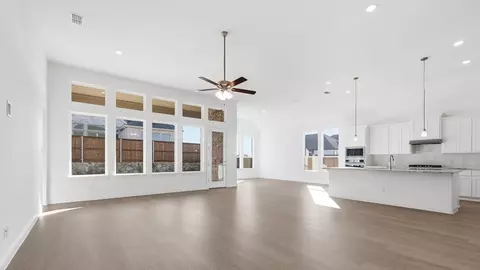 Living - 461 Shadowfax Dr, Aledo, TX 76008 photo 4 of 7
