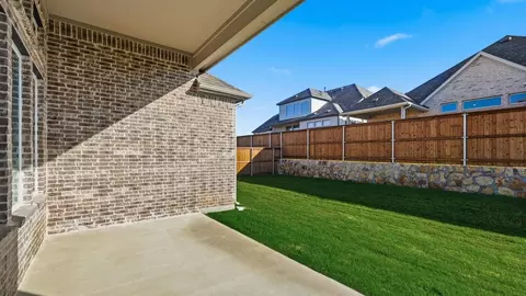 Exterior - 461 Shadowfax Dr, Aledo, TX 76008 photo 3 of 7