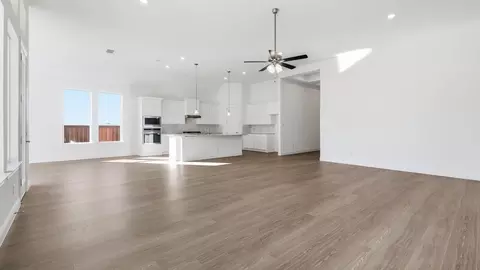 Living - 461 Shadowfax Dr, Aledo, TX 76008 photo 6 of 7