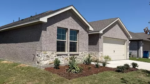 621 Edge Hill Ln, Caddo Mills, TX 75135