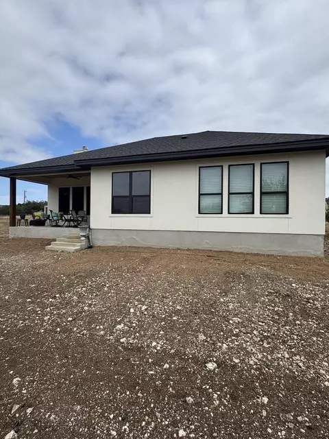 288 John Price Blvd, Blanco, TX 78606 photo 5