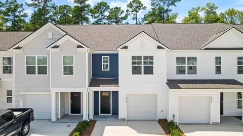 894 Long Bluff Rd, Summerville, SC 29486