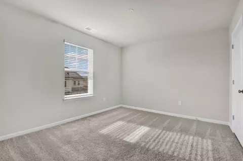 Bedroom - 813 Foundry St, Frederick, MD 21701 photo 1 of 11