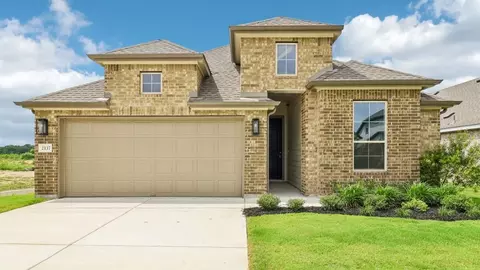 2137 Shepards St, Seguin, TX 78155