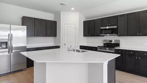Kitchen - 107 Aston Way, Terrell, TX 75160 photo 1 of 7